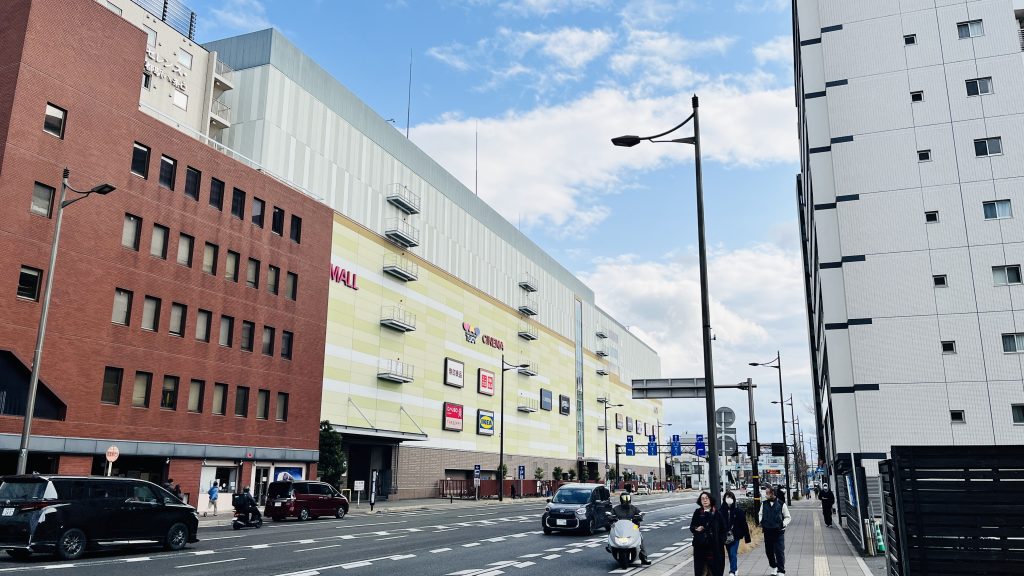 イオンモールKYOTOの外観