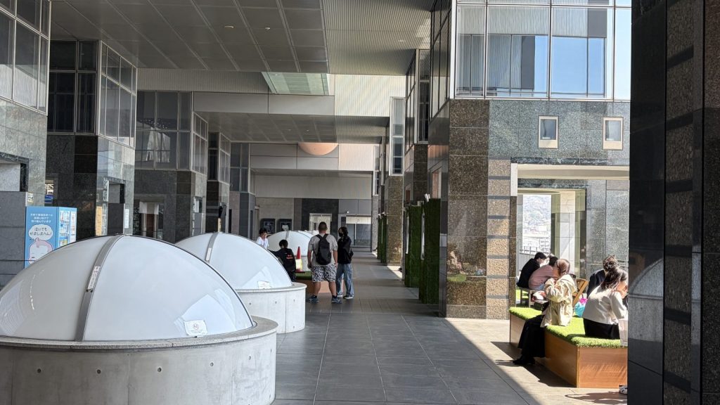 京都駅4階「みんなほ広場」